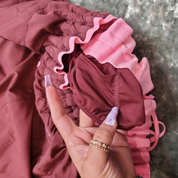 Fabletics Breathe Run Shorts In Rust/Spring Pink - Picture 9 of 9